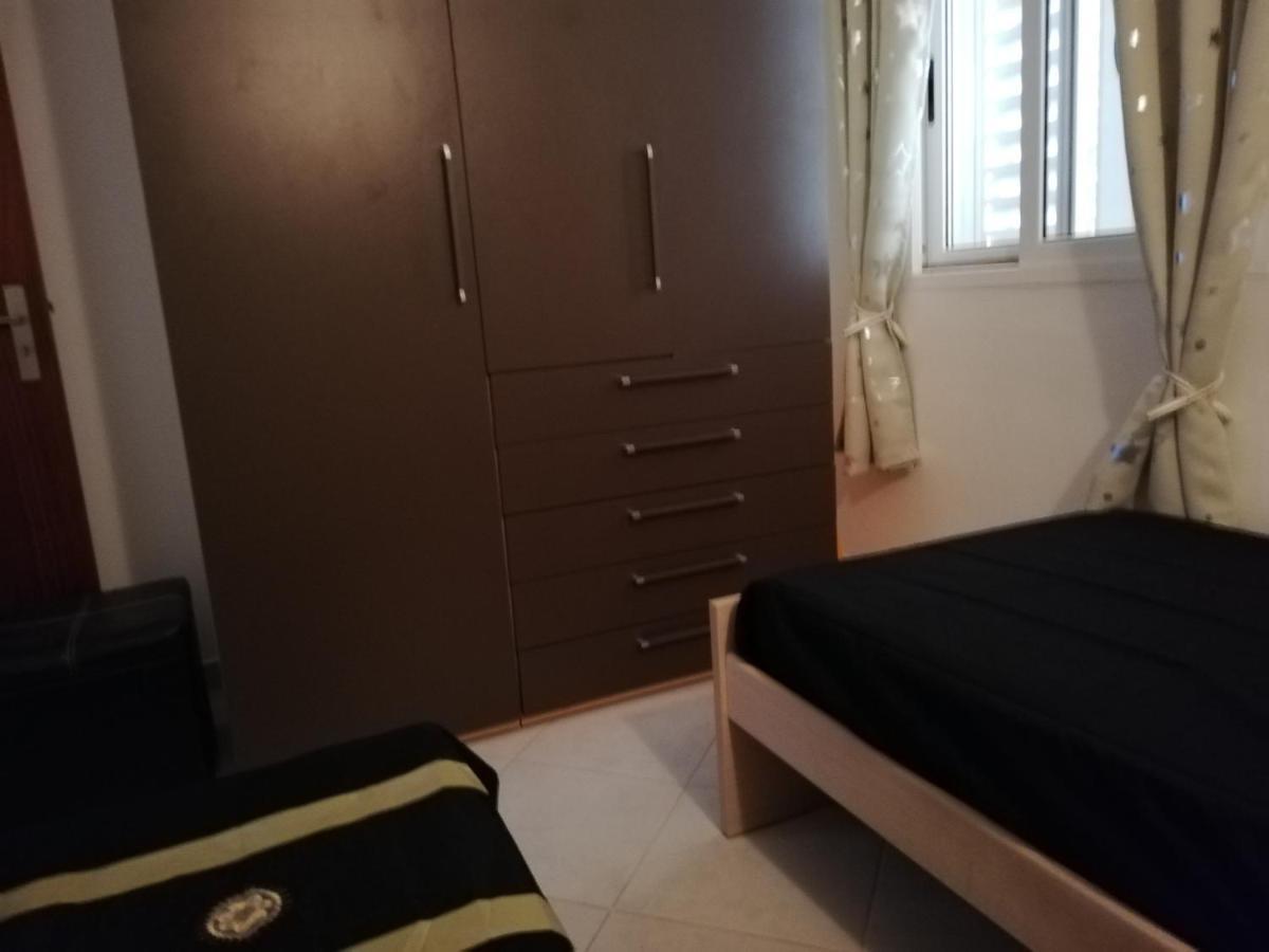 Adult Only Beachfront 2 Bedroom Apartment Santa Maria Airport Pick Up, Aircon, Unlimited Wifi Ideal For Remote Working And Long Stay מראה חיצוני תמונה