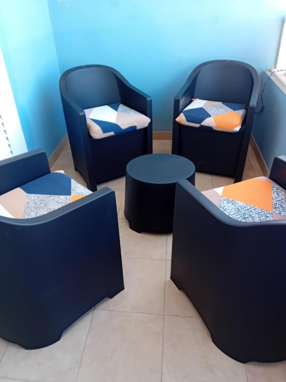 Adult Only Beachfront 2 Bedroom Apartment Santa Maria Airport Pick Up, Aircon, Unlimited Wifi Ideal For Remote Working And Long Stay מראה חיצוני תמונה